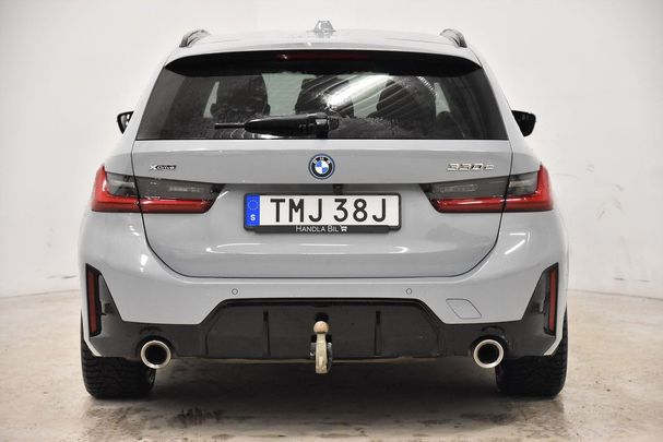 BMW 330e Touring xDrive 216 kW image number 9