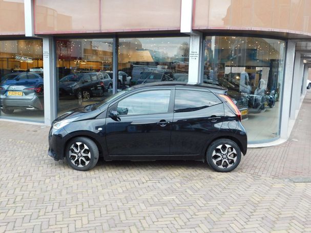 Toyota Aygo 54 kW image number 2