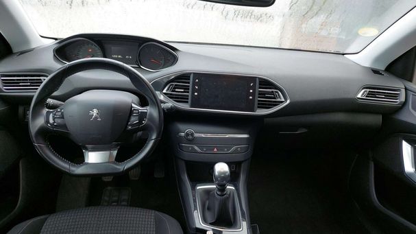 Peugeot 308 BlueHDi 100 73 kW image number 10