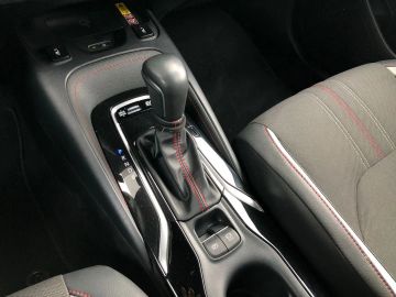 Car image 22