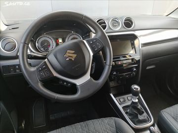 Car image 13