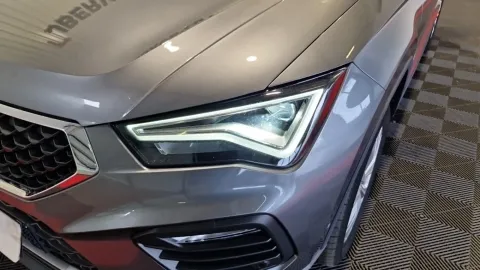 Car image 33