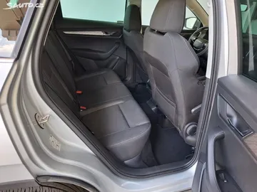 Car image 41