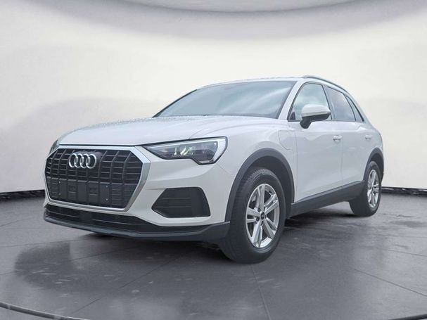 Audi Q3 TFSIe 180 kW image number 1