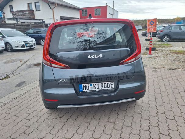 Kia Soul e 100 kW image number 16