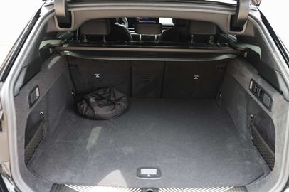 Car image 41