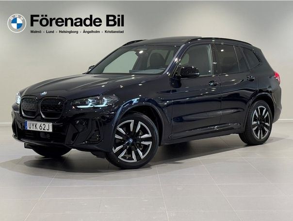 BMW iX3 210 kW image number 1