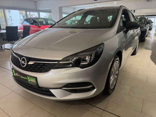 Opel Astra 1.2 Turbo Sports Tourer Edition 107 kW image number 1