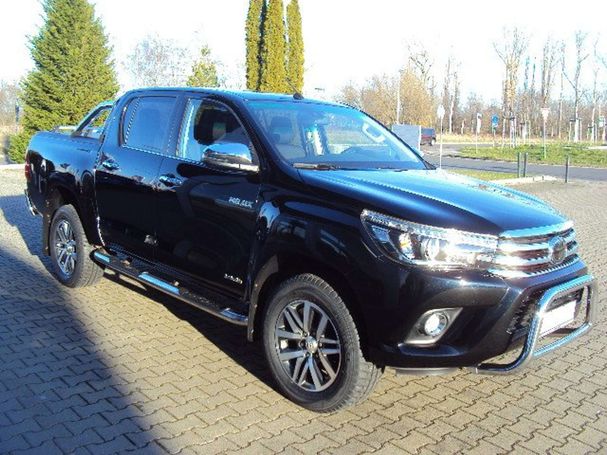 Toyota Hilux 4x4 Double Cab Executive 110 kW image number 4