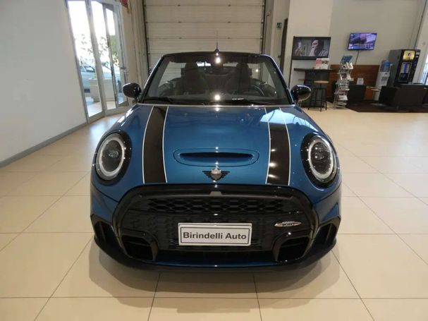 Mini Cooper S Cabrio JCW 131 kW image number 2