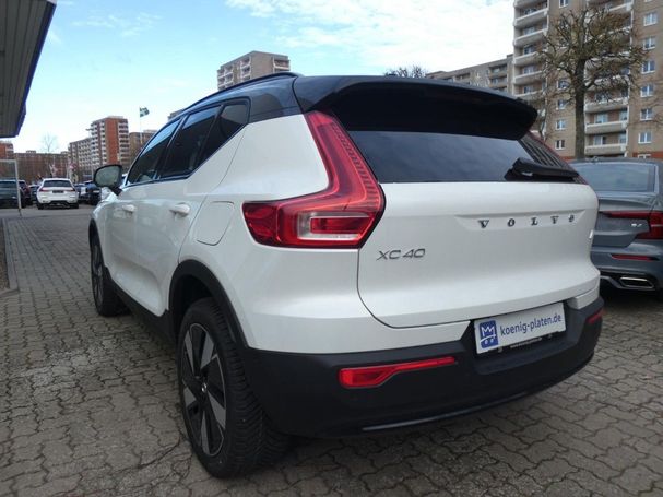 Volvo XC40 Single Motor Extended Range Ultimate 185 kW image number 16