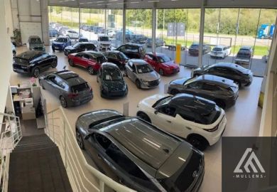 Car image 23