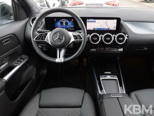 Mercedes-Benz GLA 180 100 kW image number 6