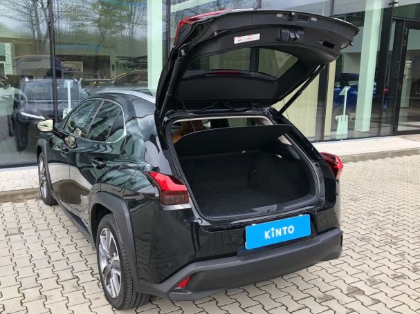 Lexus UX 150 kW image number 30