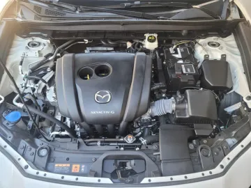 Car image 36