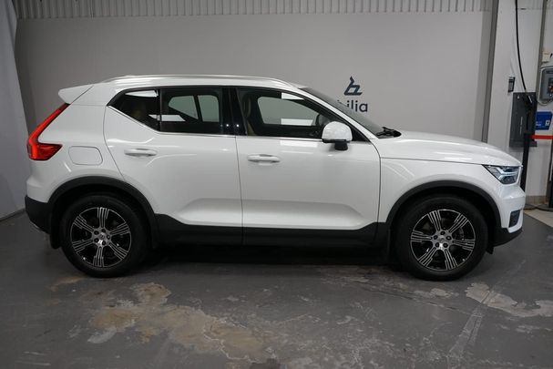 Volvo XC40 T4 AWD Inscription 141 kW image number 2