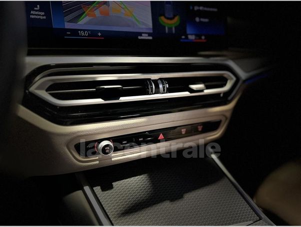 BMW 330 Touring 215 kW image number 7