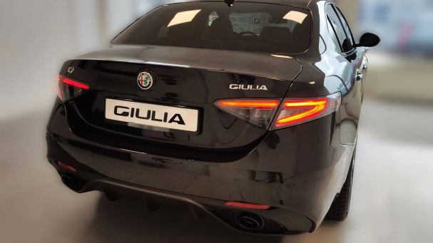 Alfa Romeo Giulia 2.0 Turbo Veloce 206 kW image number 4