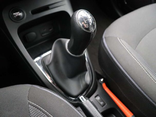 Renault Captur TCe Dynamique 66 kW image number 26