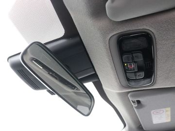 Car image 31