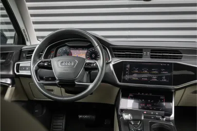 Car image 48