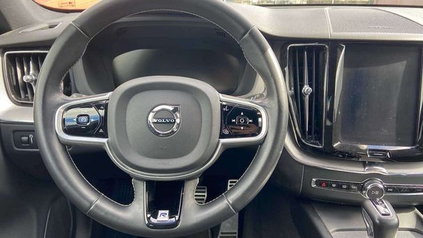 Volvo XC60 D4 120 kW image number 13