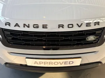 Car image 24