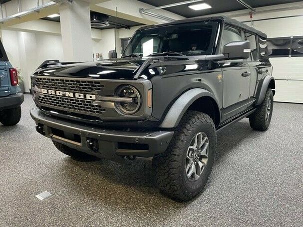 Ford Bronco EcoBoost 199 kW image number 1