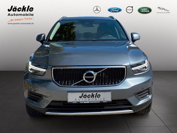 Volvo XC40 Momentum 110 kW image number 3