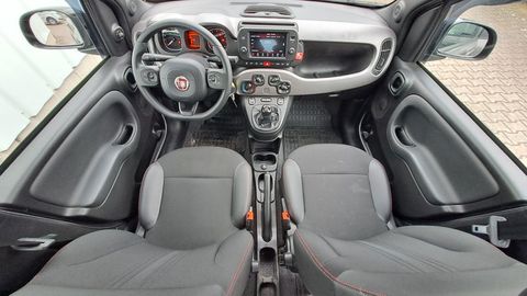 Car image 10