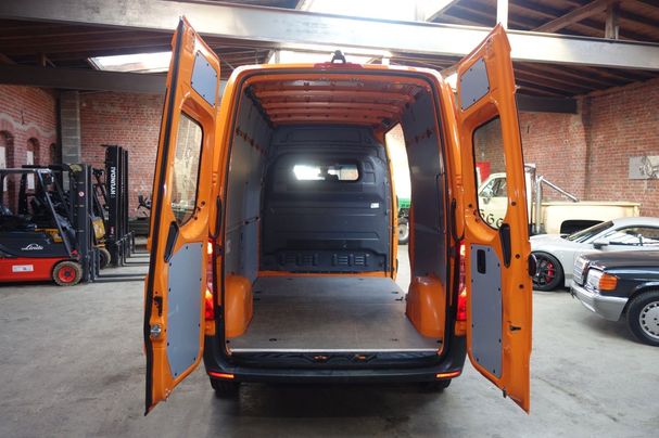 Mercedes-Benz Sprinter 211 HA 84 kW image number 26