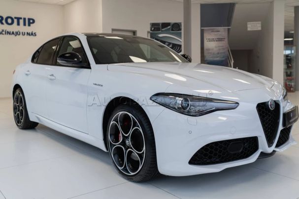 Alfa Romeo Giulia 2.0 Veloce 206 kW image number 6