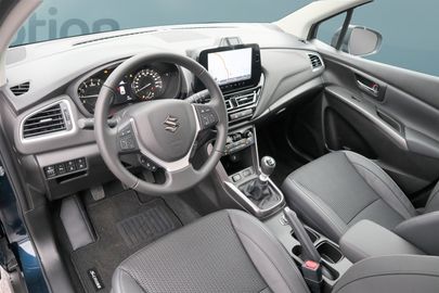 Car image 5