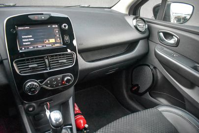 Car image 35