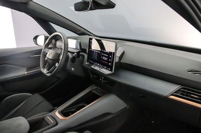 Car image 48