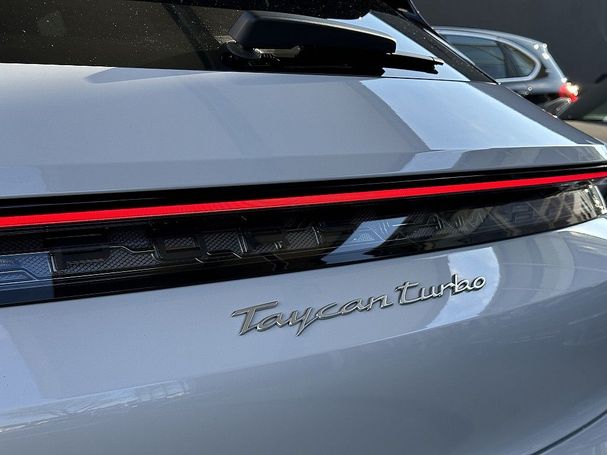 Porsche Taycan Turbo Cross Turismo 500 kW image number 12