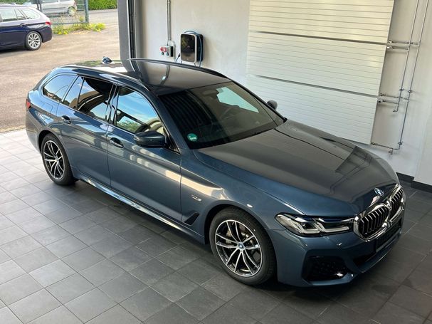 BMW 530 Touring 215 kW image number 3