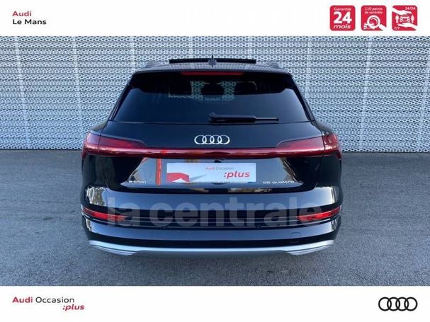 Audi e-tron 55 quattro 300 kW image number 3