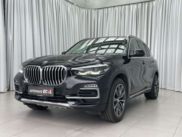 BMW X5 xDrive 195 kW image number 1