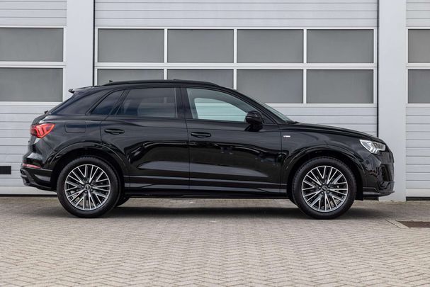 Audi Q3 35 TFSI S tronic S-line 110 kW image number 2