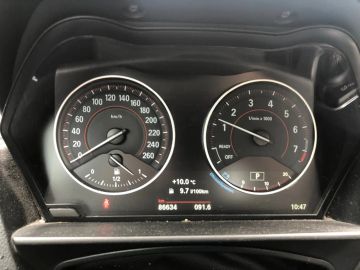 Car image 33