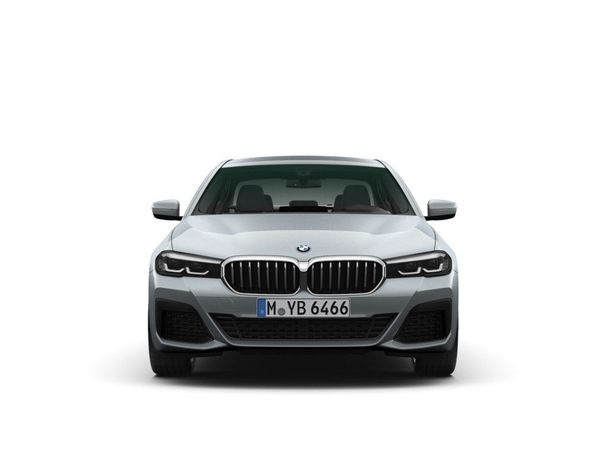 BMW 530d xDrive 210 kW image number 2