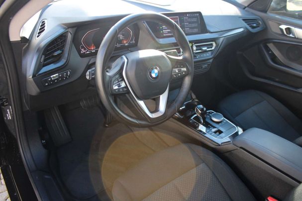 BMW 218d Gran Coupé 110 kW image number 17