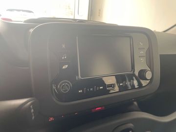 Car image 10