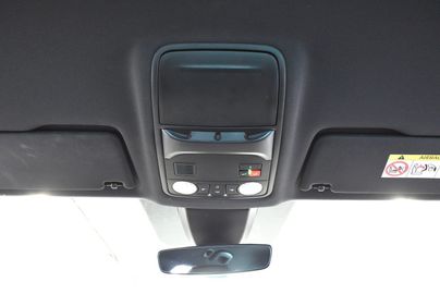 Car image 31