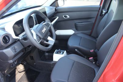 Car image 11