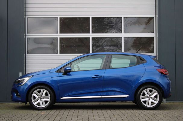 Renault Clio TCe Zen 74 kW image number 3