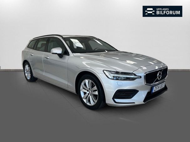 Volvo V60 D4 AWD Momentum 140 kW image number 2