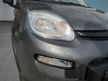 Car image 23