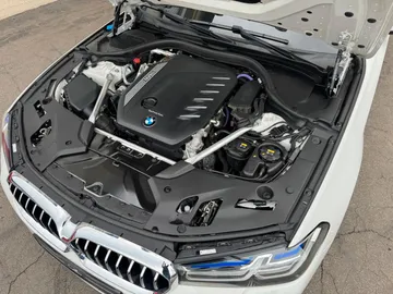 Car image 38